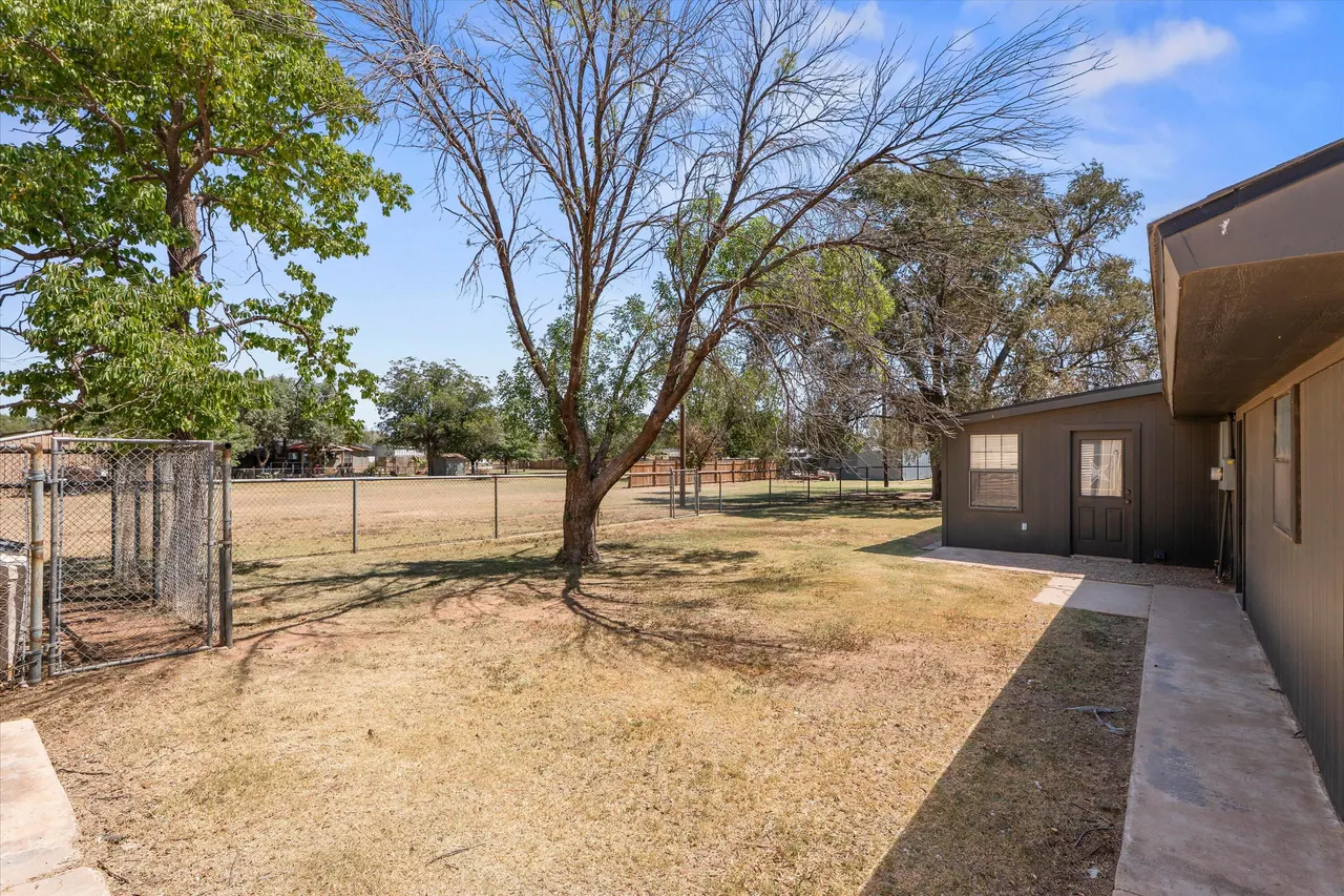 Photo 35 — 2426 County Road 7620, Lubbock, TX 79423
