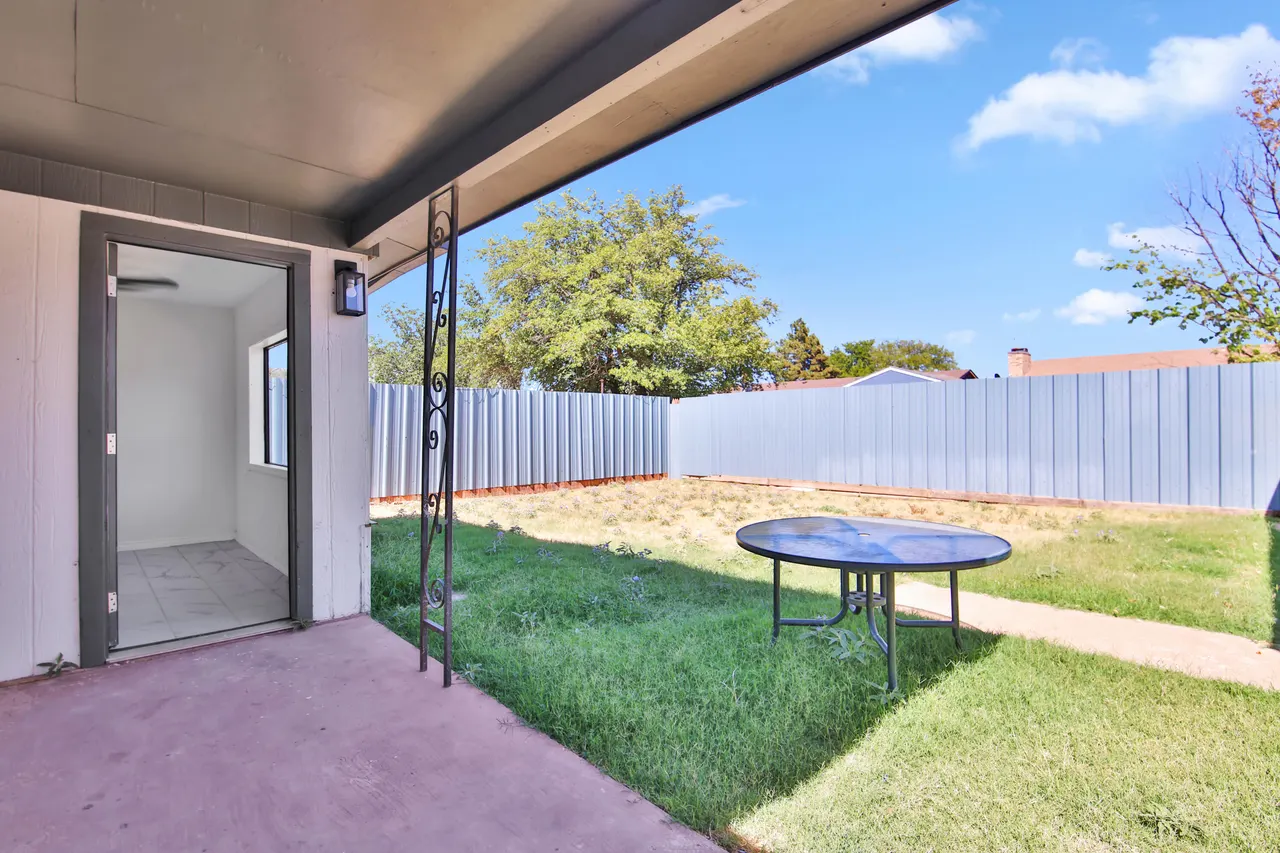 Photo 33 — 7807 Vernon Avenue, Lubbock, TX 79423