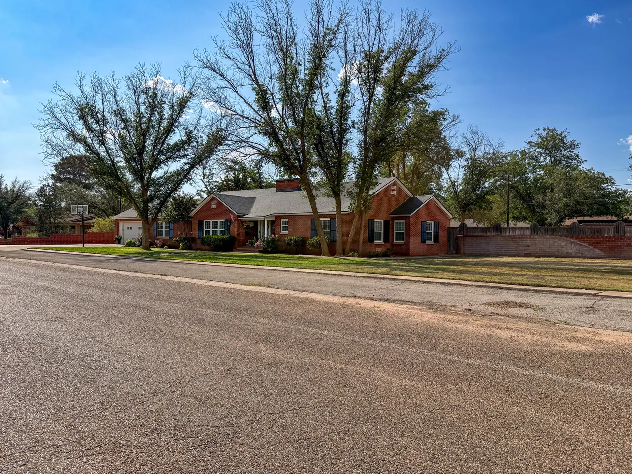 Photo 3 — 1006 N 9th Street, Lamesa, TX 79331