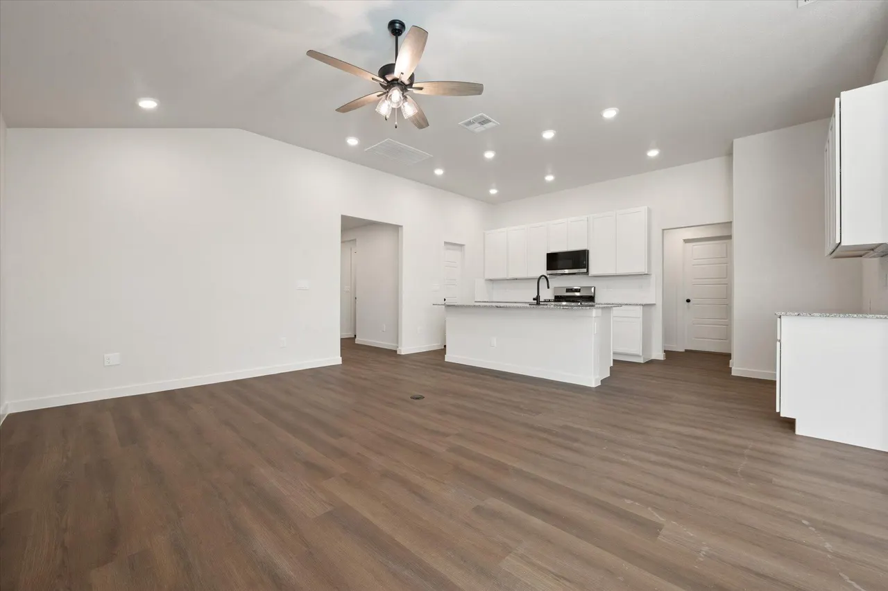 Photo 8 — 6213 121st Street, Lubbock, TX 79424