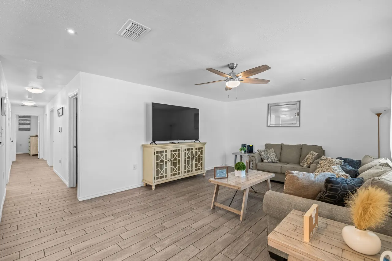 Photo 12 — 2209 35th Street, Lubbock, TX 79412