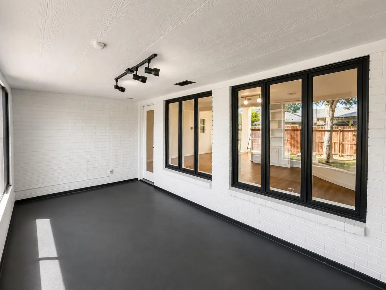 Photo 12 — 8201 Chicago Avenue, Lubbock, TX 79424