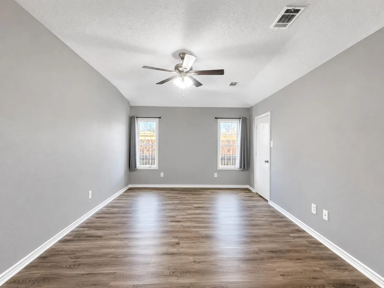 Photo 14 — 8201 Chicago Avenue, Lubbock, TX 79424