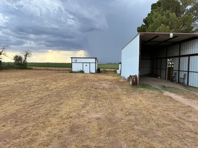 Photo 4 — 3951 Sunrise Lane, Levelland, TX 79336