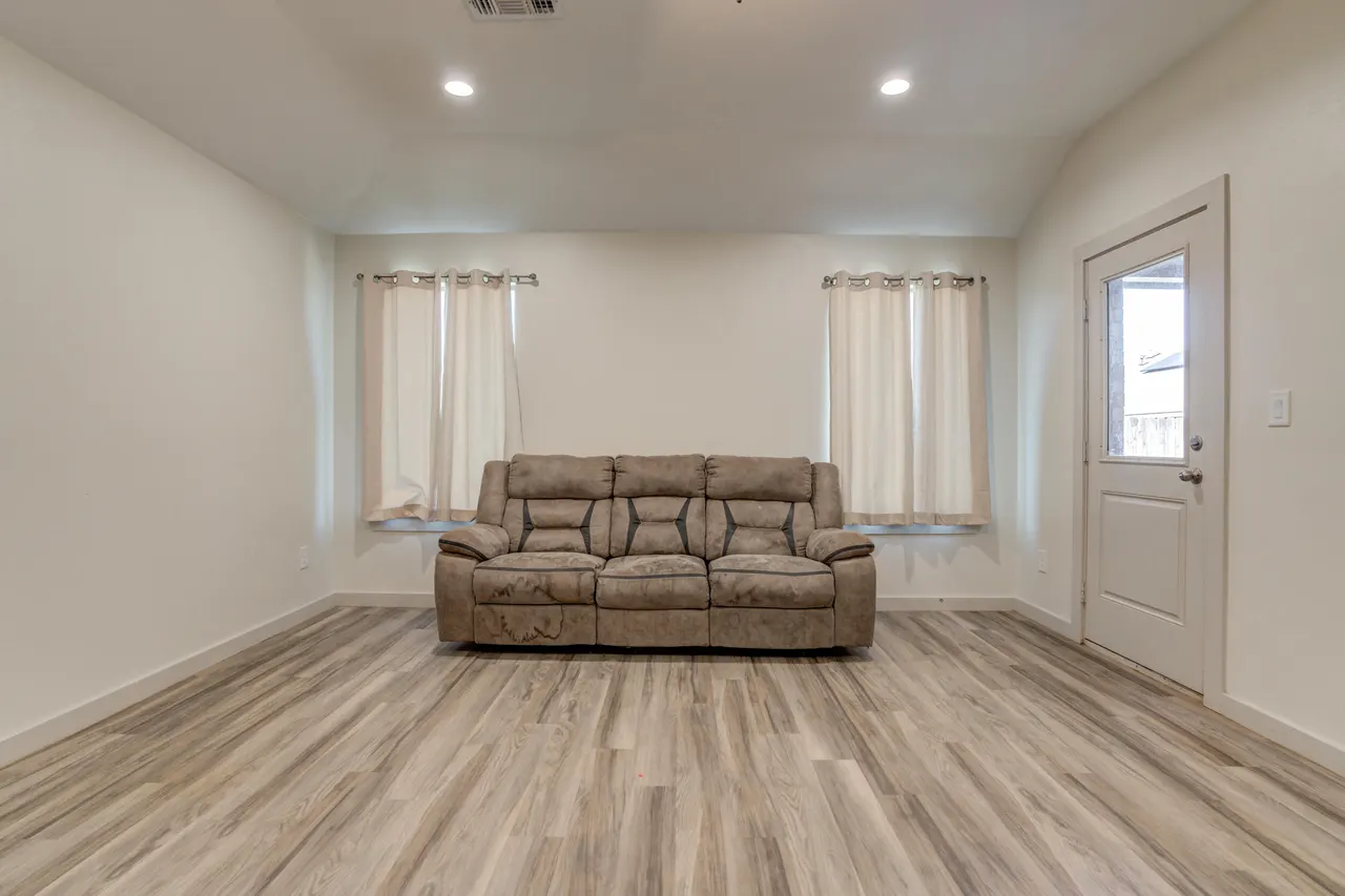 Photo 29 — 6904 56th Street, Lubbock, TX 79407