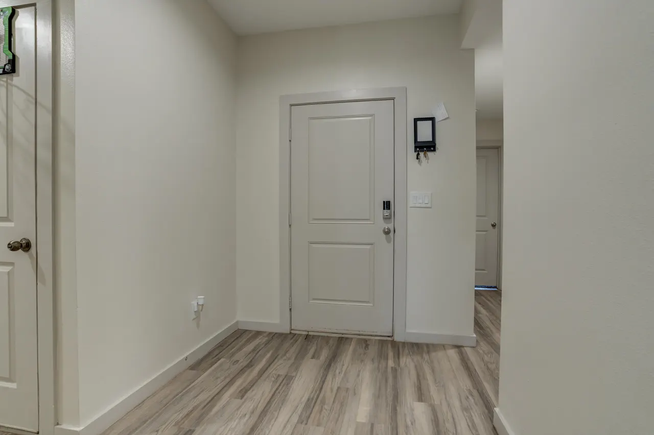 Photo 6 — 6904 56th Street, Lubbock, TX 79407