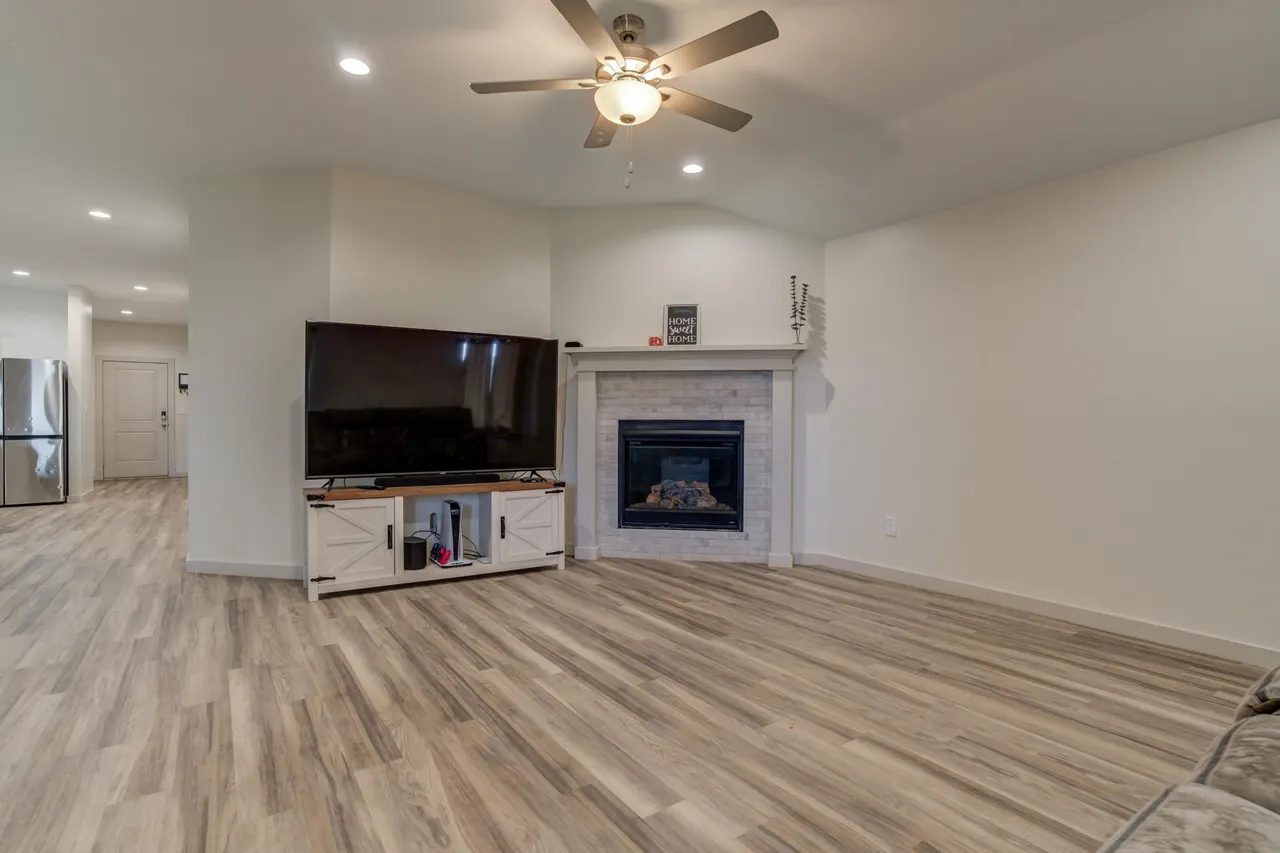 Photo 30 — 6904 56th Street, Lubbock, TX 79407