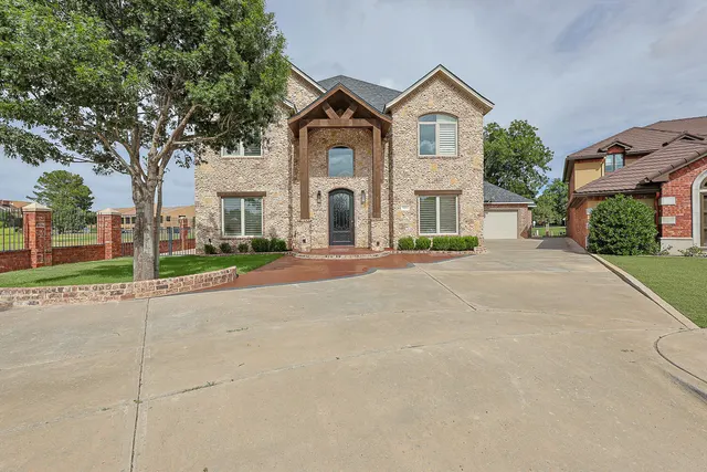 Photo 2 — 5001 91st Street, Lubbock, TX 79424