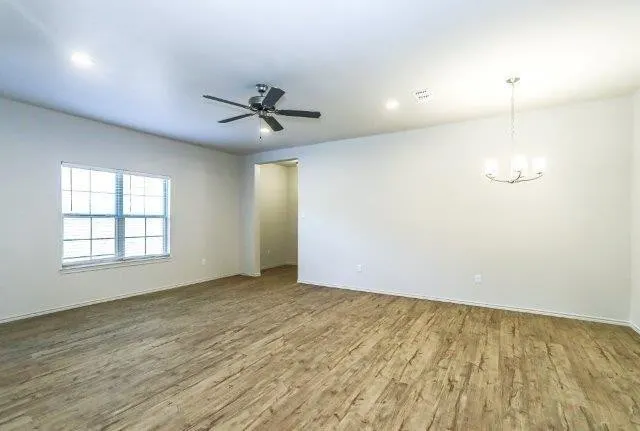 Photo 8 — 11802 Evanston Avenue, Lubbock, TX 79424