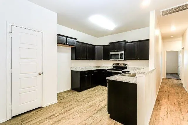 Photo 9 — 11802 Evanston Avenue, Lubbock, TX 79424