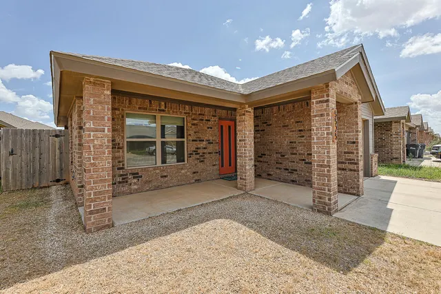 Photo 3 — 5525 Lehigh Street, Lubbock, TX 79416