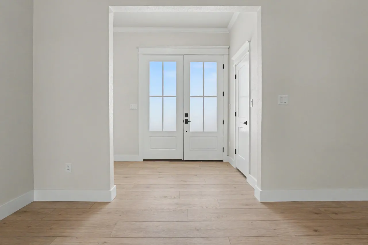 Photo 3 — 1114 N 6th Street, Wolfforth, TX 79382