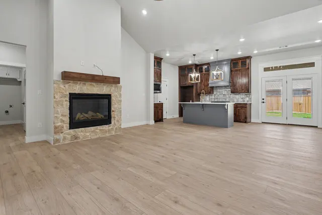 Photo 4 — 1114 N 6th Street, Wolfforth, TX 79382