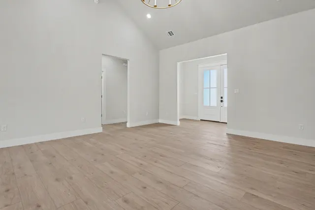 Photo 6 — 1114 N 6th Street, Wolfforth, TX 79382