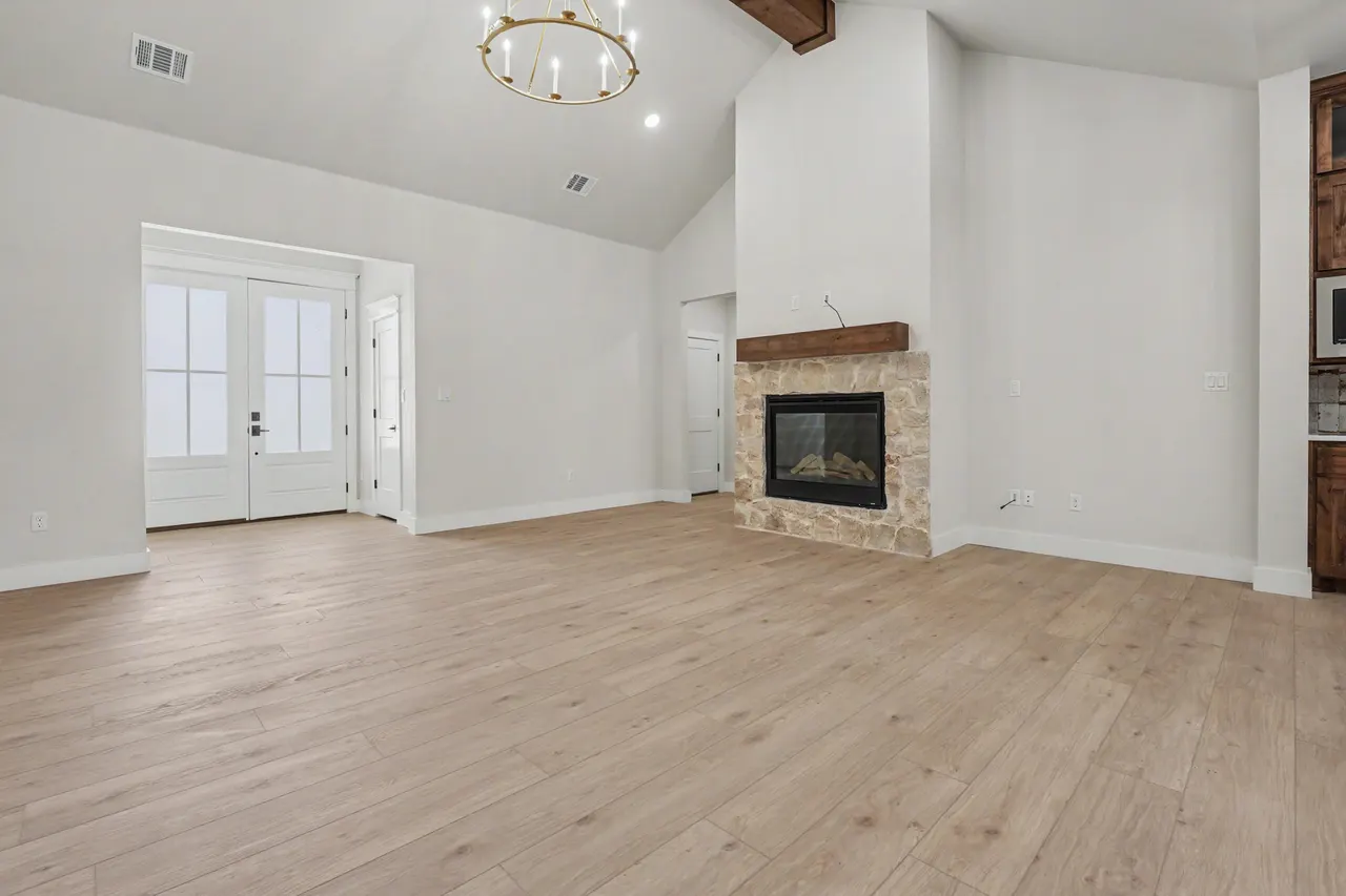 Photo 9 — 1114 N 6th Street, Wolfforth, TX 79382