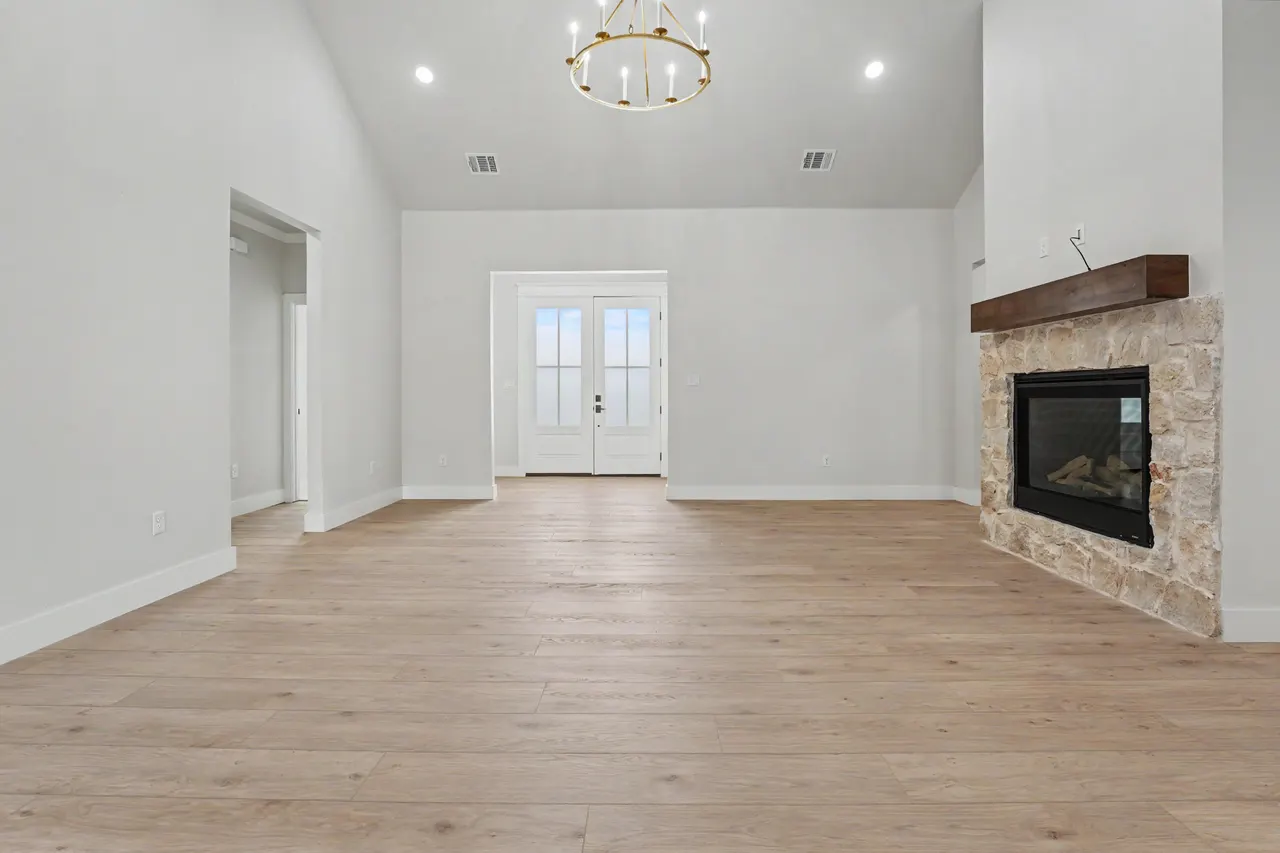 Photo 10 — 1114 N 6th Street, Wolfforth, TX 79382