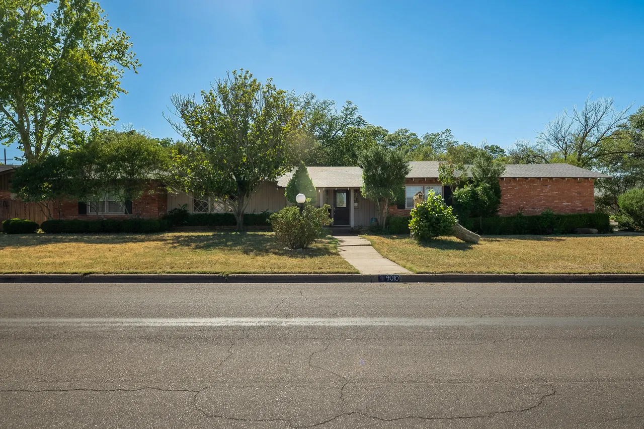 Front exterior — 4010 Flint Avenue, Lubbock, TX 79413