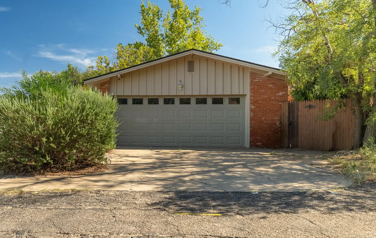 Photo 4 — 4010 Flint Avenue, Lubbock, TX 79413