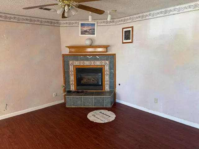 Photo 3 — 1106 S Lons Street, Brownfield, TX 79316