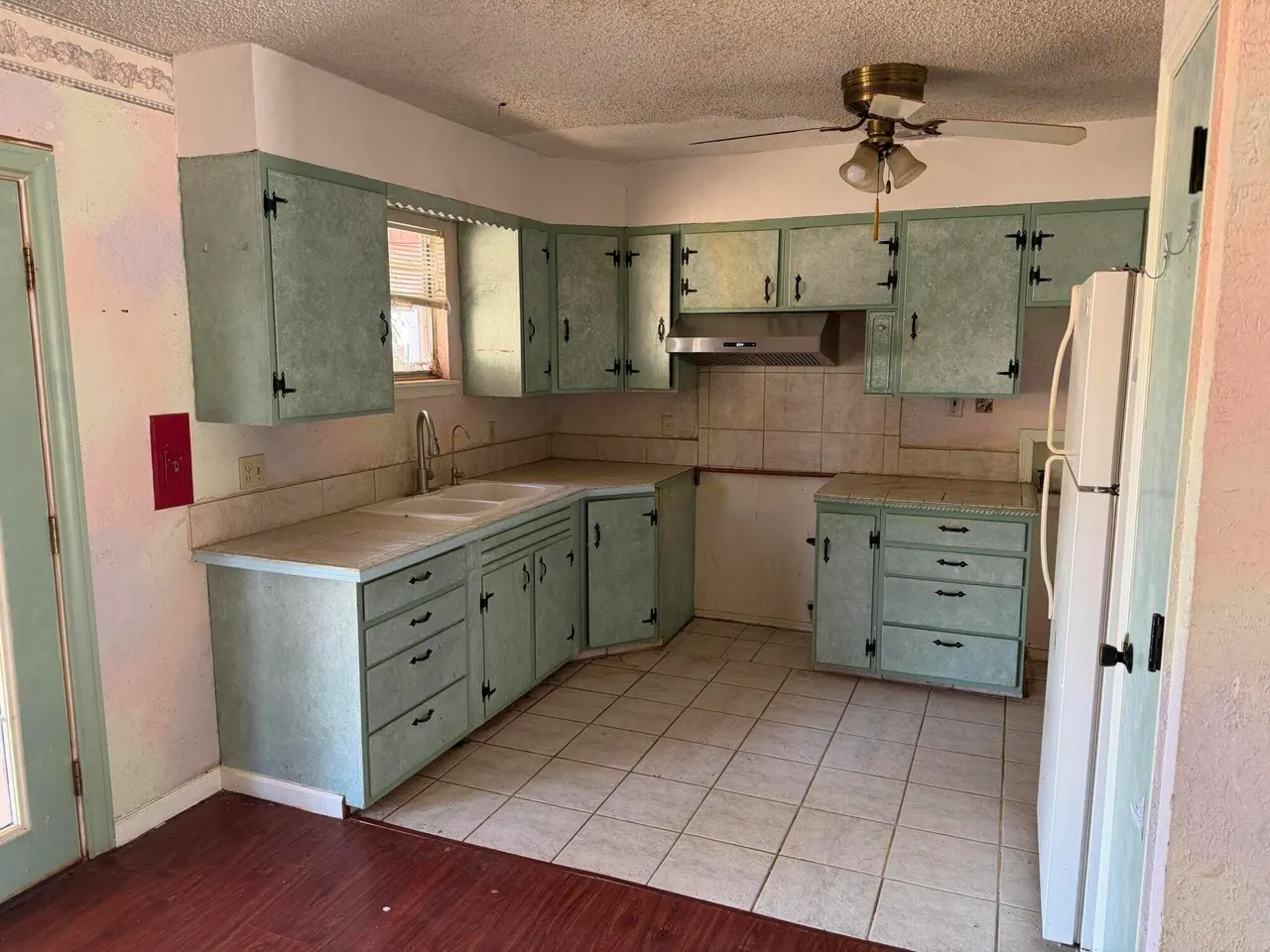 Photo 5 — 1106 S Lons Street, Brownfield, TX 79316
