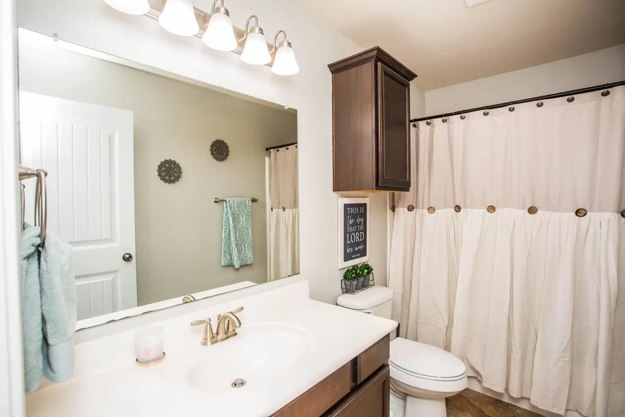 Photo 11 — 5703 109th Street, Lubbock, TX 79424