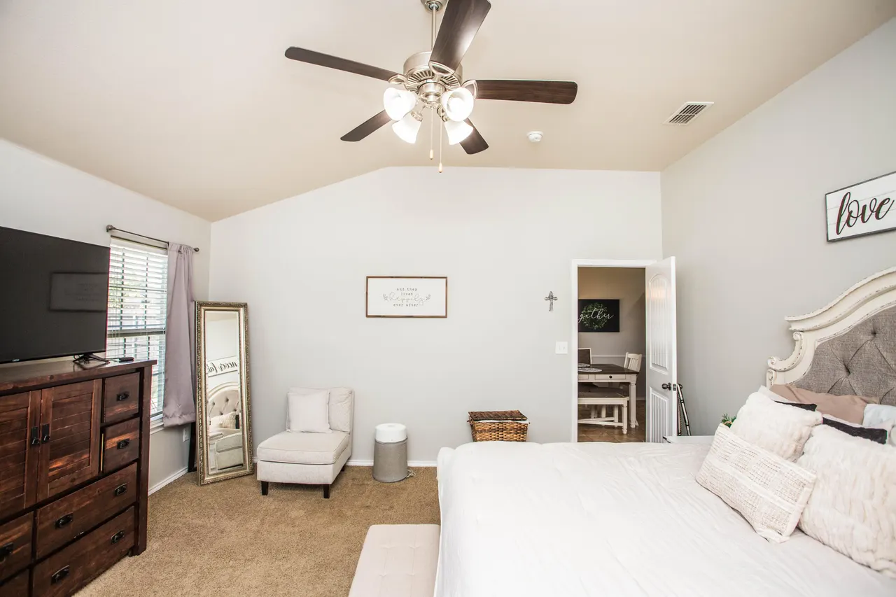 Photo 17 — 5703 109th Street, Lubbock, TX 79424