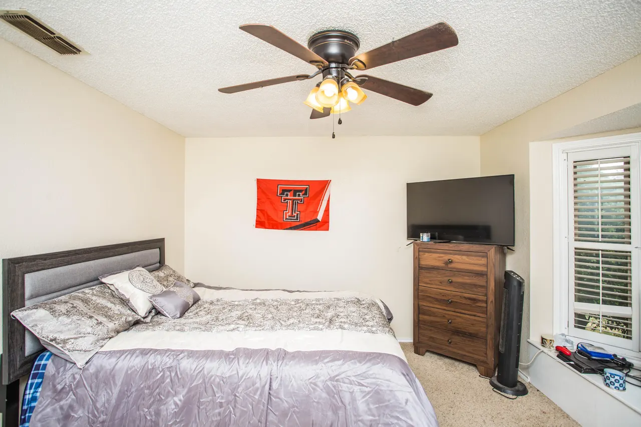 Photo 11 — 5224 89th Street, Lubbock, TX 79424