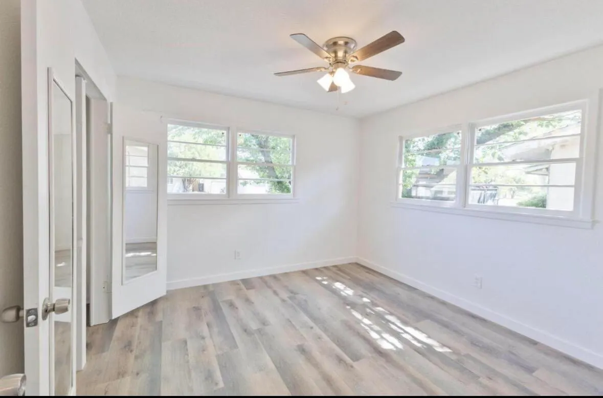 Photo 13 — 2513 44th Street, Lubbock, TX 79413