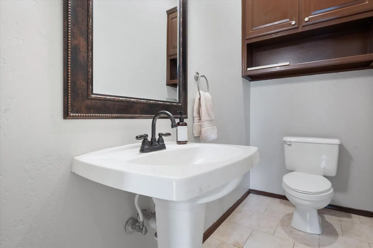 Photo 9 — 5801 85th Street, Lubbock, TX 79424