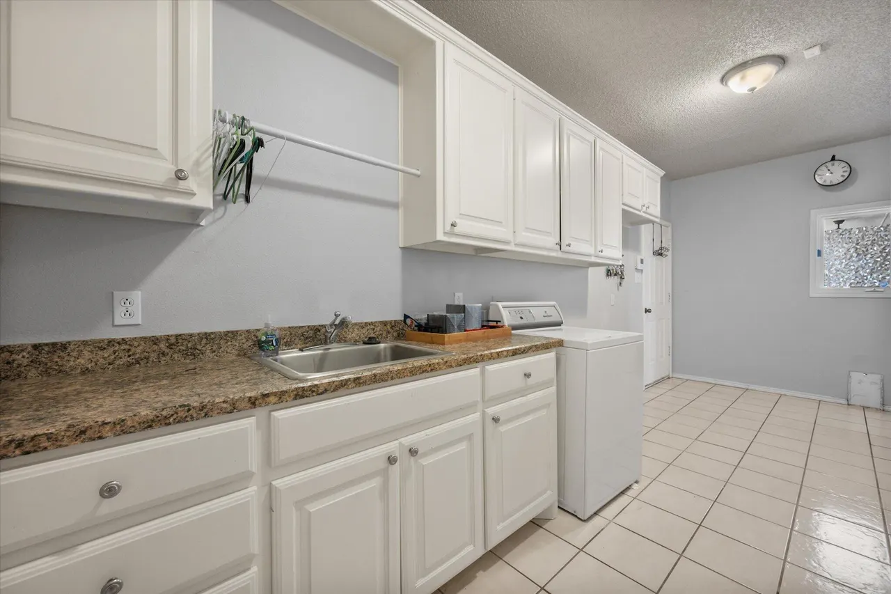 Photo 42 — 5801 85th Street, Lubbock, TX 79424