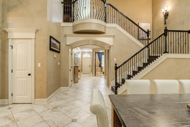 Photo 5 — 8 Tuscan Villas Circle, Lubbock, TX 79423