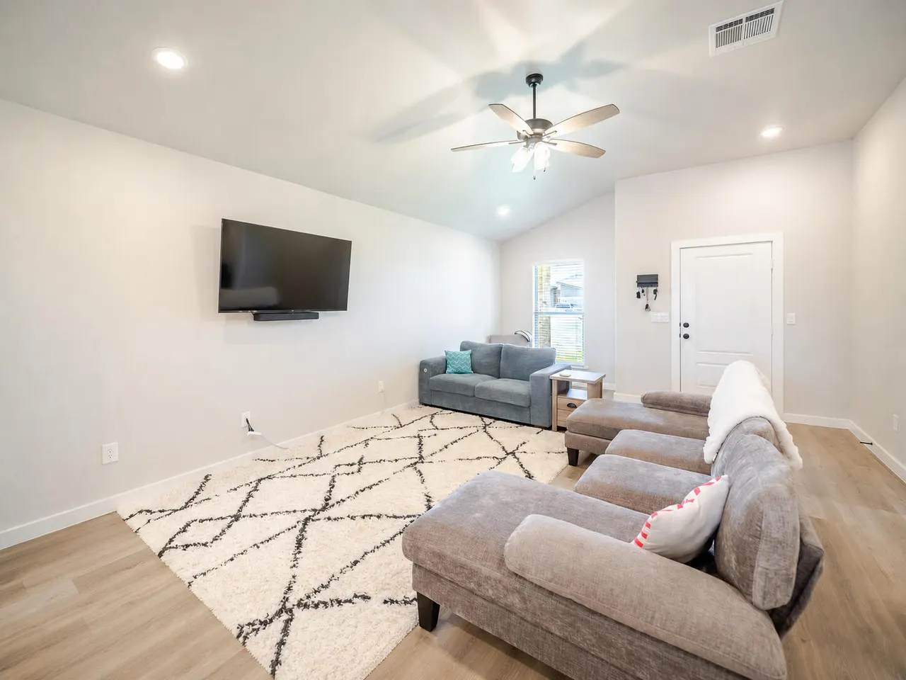 Photo 14 — 6005 Virginia Avenue, Lubbock, TX 79407