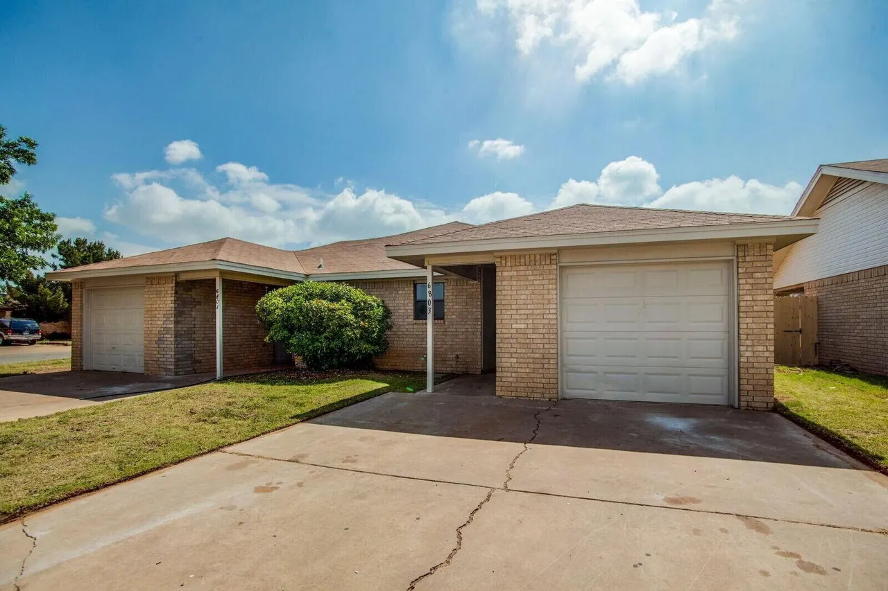 Photo 2 — 6803 Iola Avenue, Lubbock, TX 79424