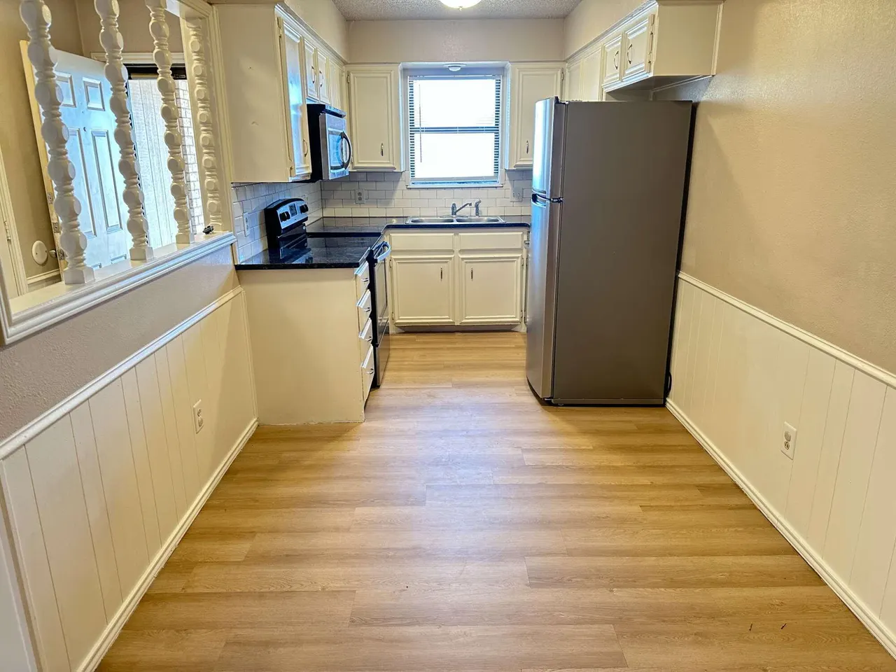 Photo 7 — 6803 Iola Avenue, Lubbock, TX 79424