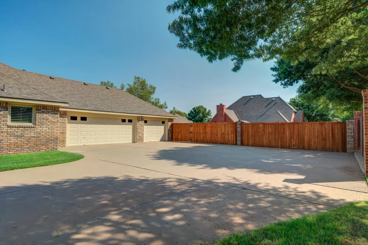 Photo 4 — 5206 County Road 1425, Lubbock, TX 79407