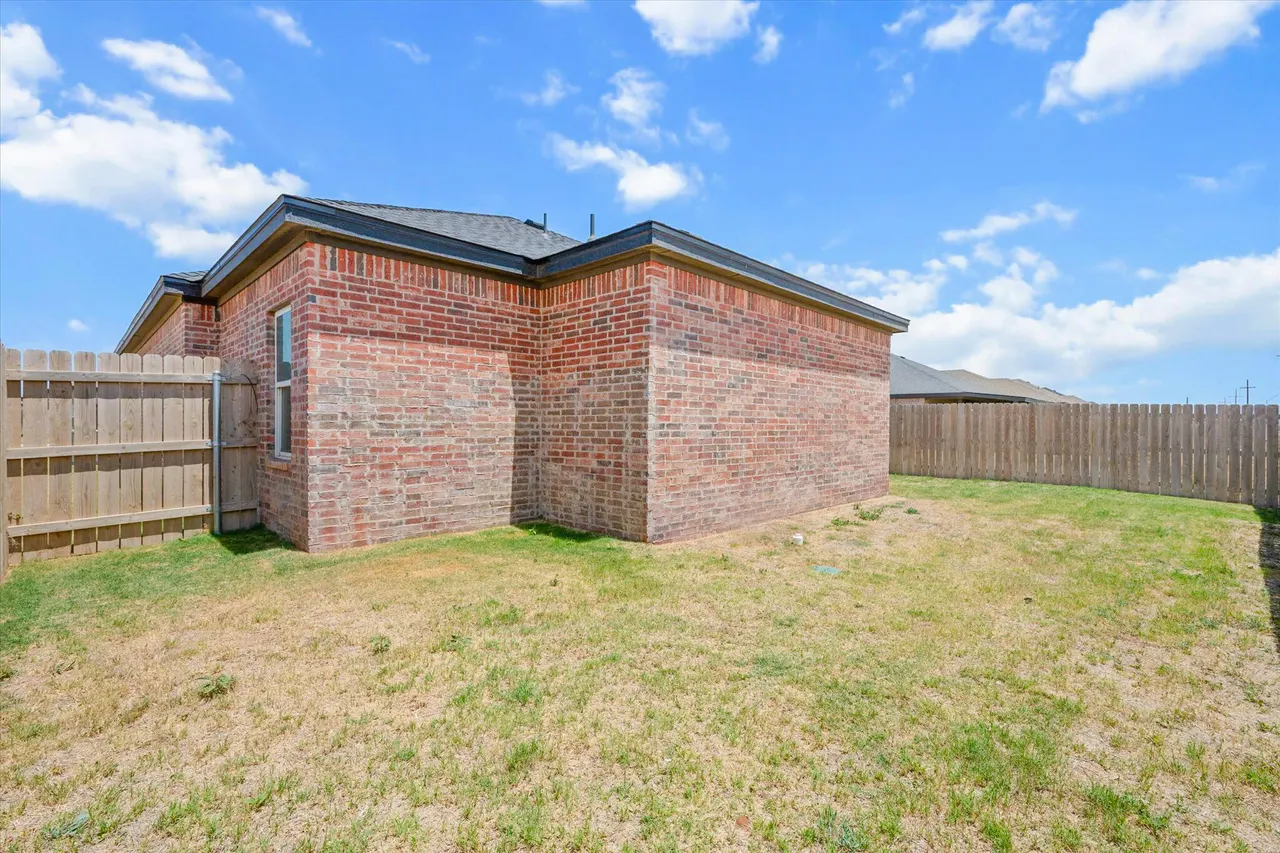 Photo 29 — 7807 97th Street, Lubbock, TX 79424