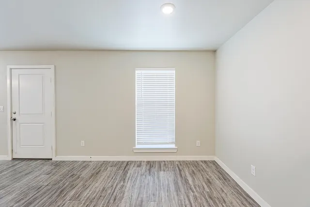 Photo 7 — 7542 33rd Place, Lubbock, TX 79407