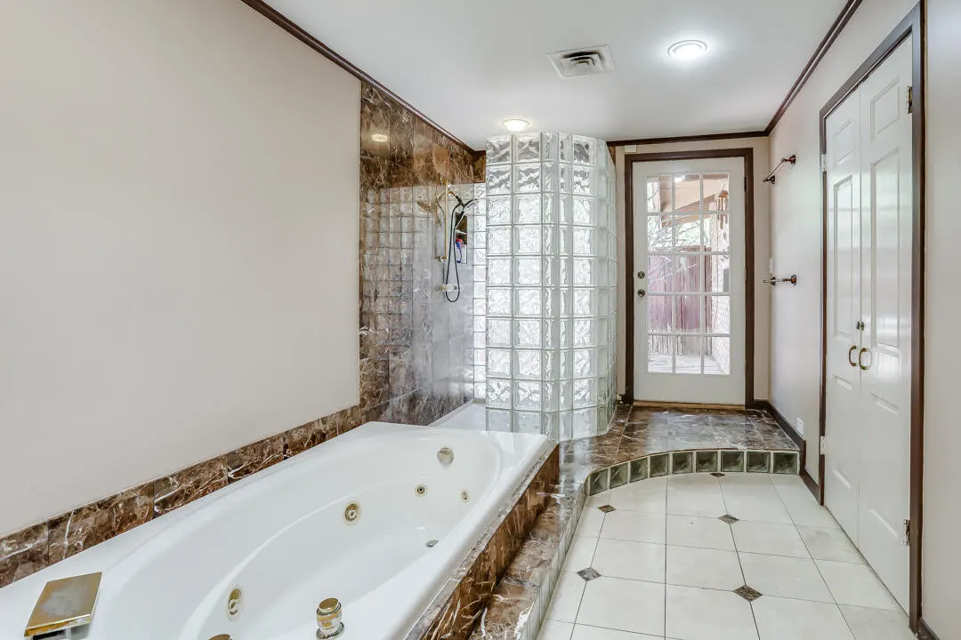 Photo 17 — 4510 17th Street, Lubbock, TX 79416