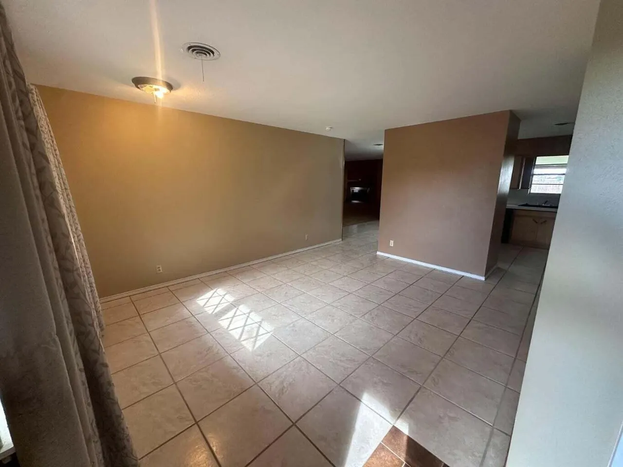 Photo 2 — 408 Osage Avenue, Post, TX 79356