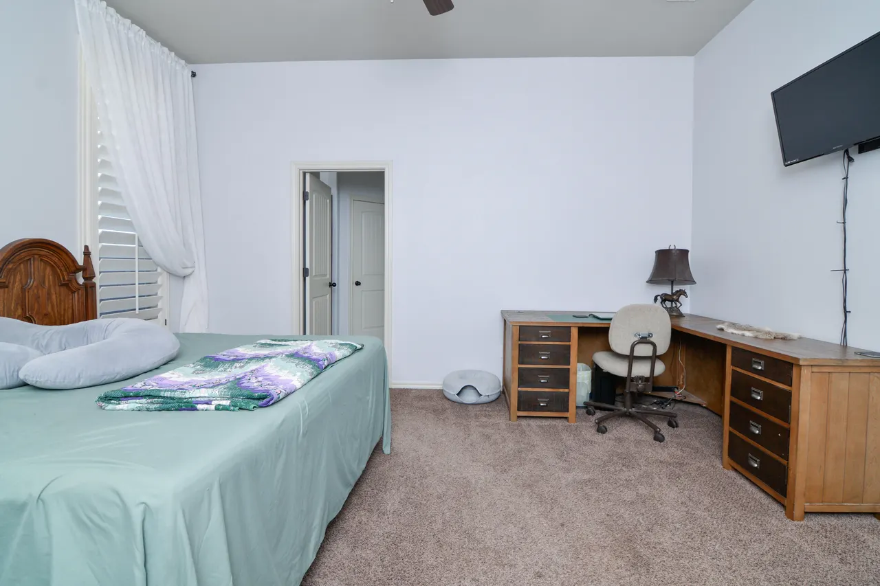 Photo 13 — 6420 94th Street, Lubbock, TX 79424