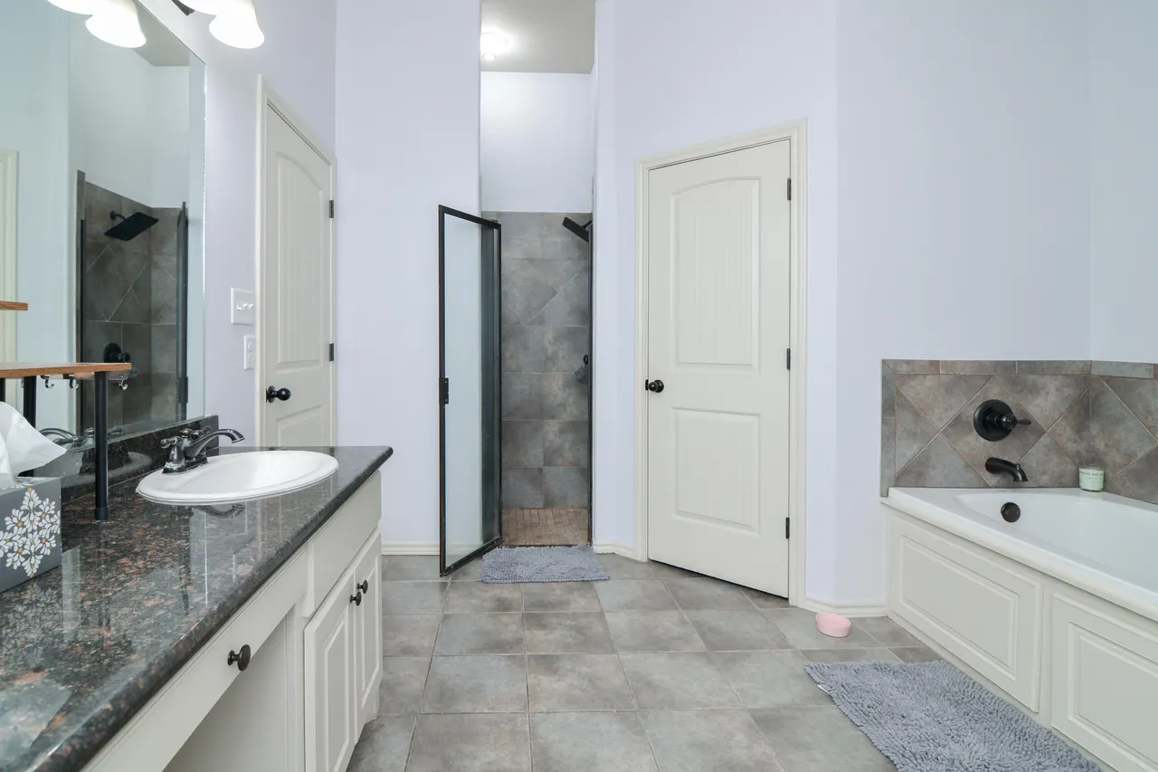 Photo 17 — 6420 94th Street, Lubbock, TX 79424
