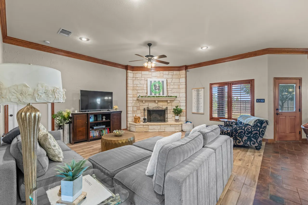 Photo 9 — 11921 F M 1294, Shallowater, TX 79363