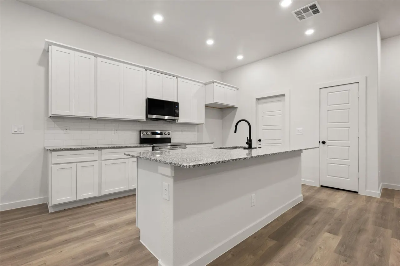 Photo 11 — 15434 Fulton Avenue, Lubbock, TX 79424