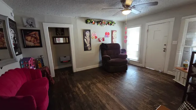 Photo 4 — 1808 18th Street, Lubbock, TX 79401