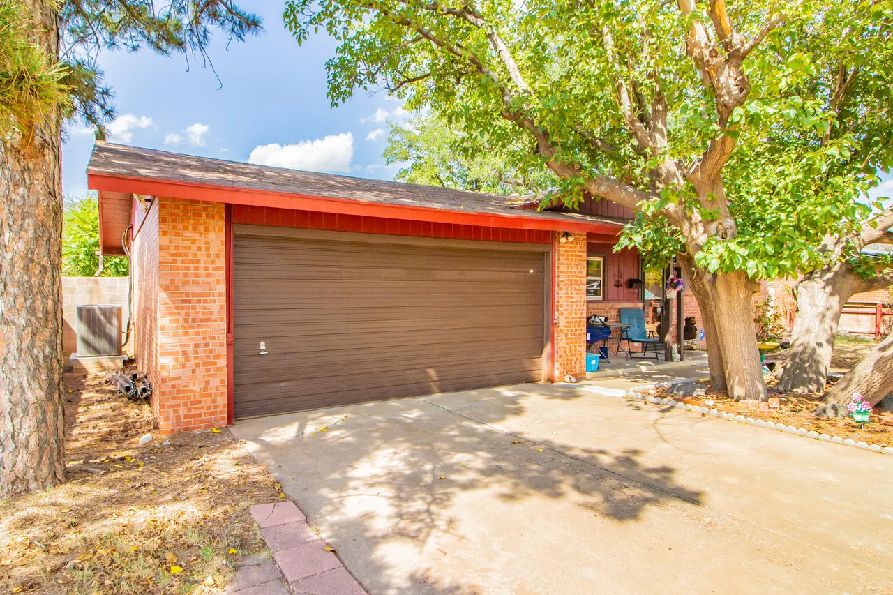 Photo 2 — 4314 39th Street, Lubbock, TX 79413