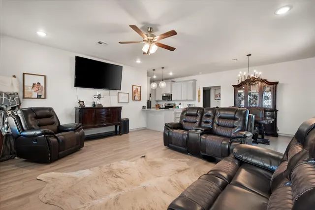 Photo 4 — 187 Allison Road, Wilson, TX 79381