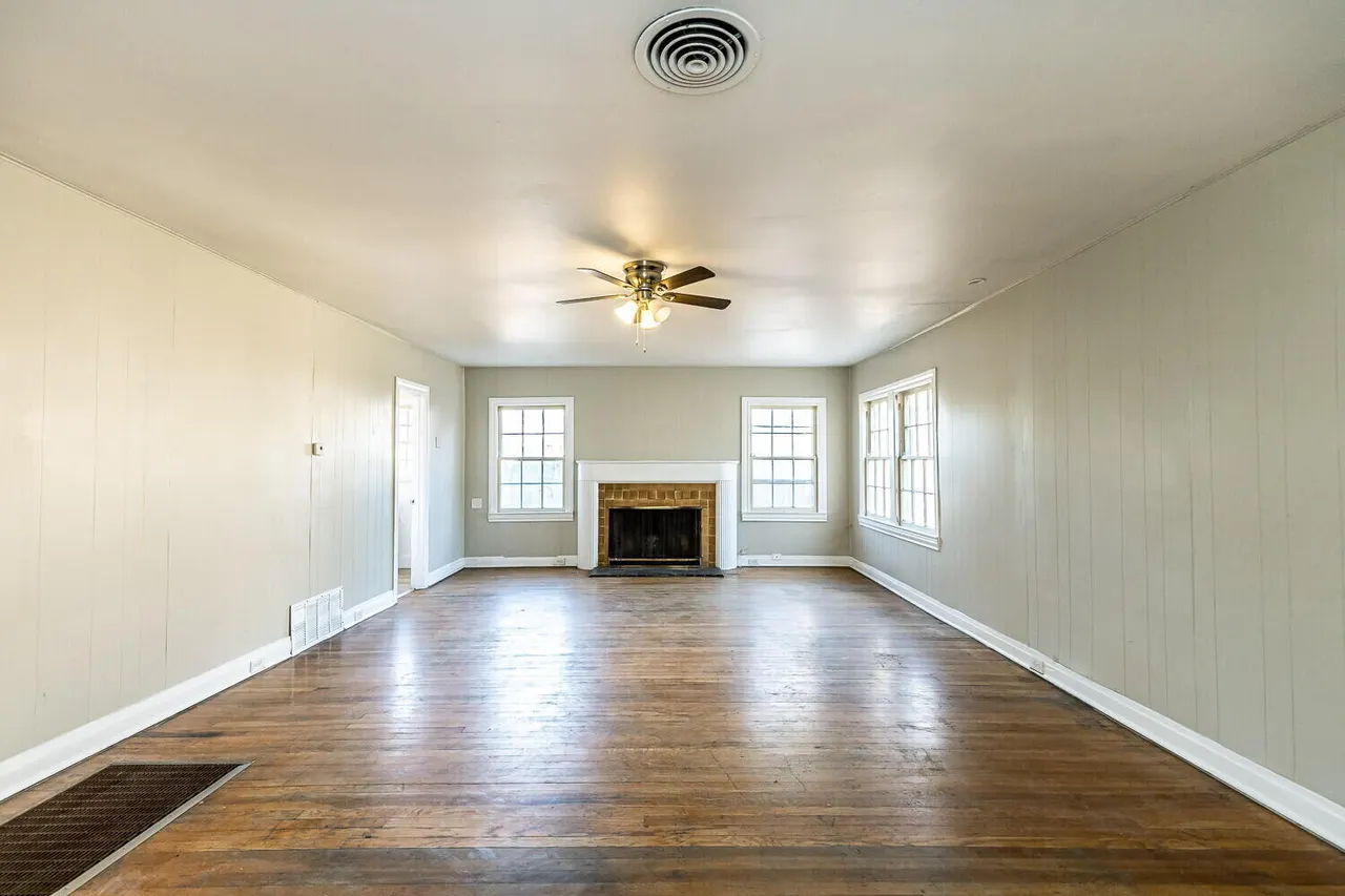 Photo 35 — 1914 25th Street, Lubbock, TX 79411