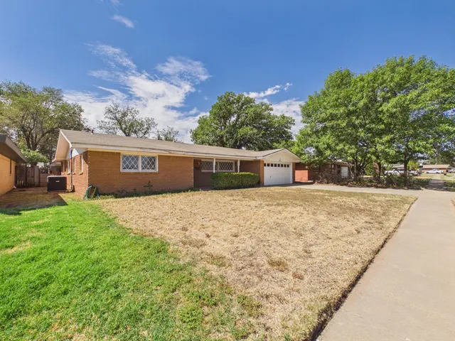 Photo 3 — 5217 8th Street, Lubbock, TX 79416