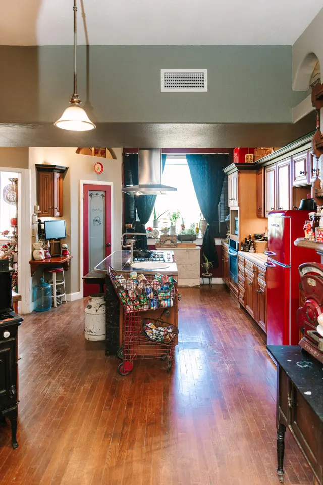 Photo 6 — 103 S 6th Street, Brownfield, TX 79316