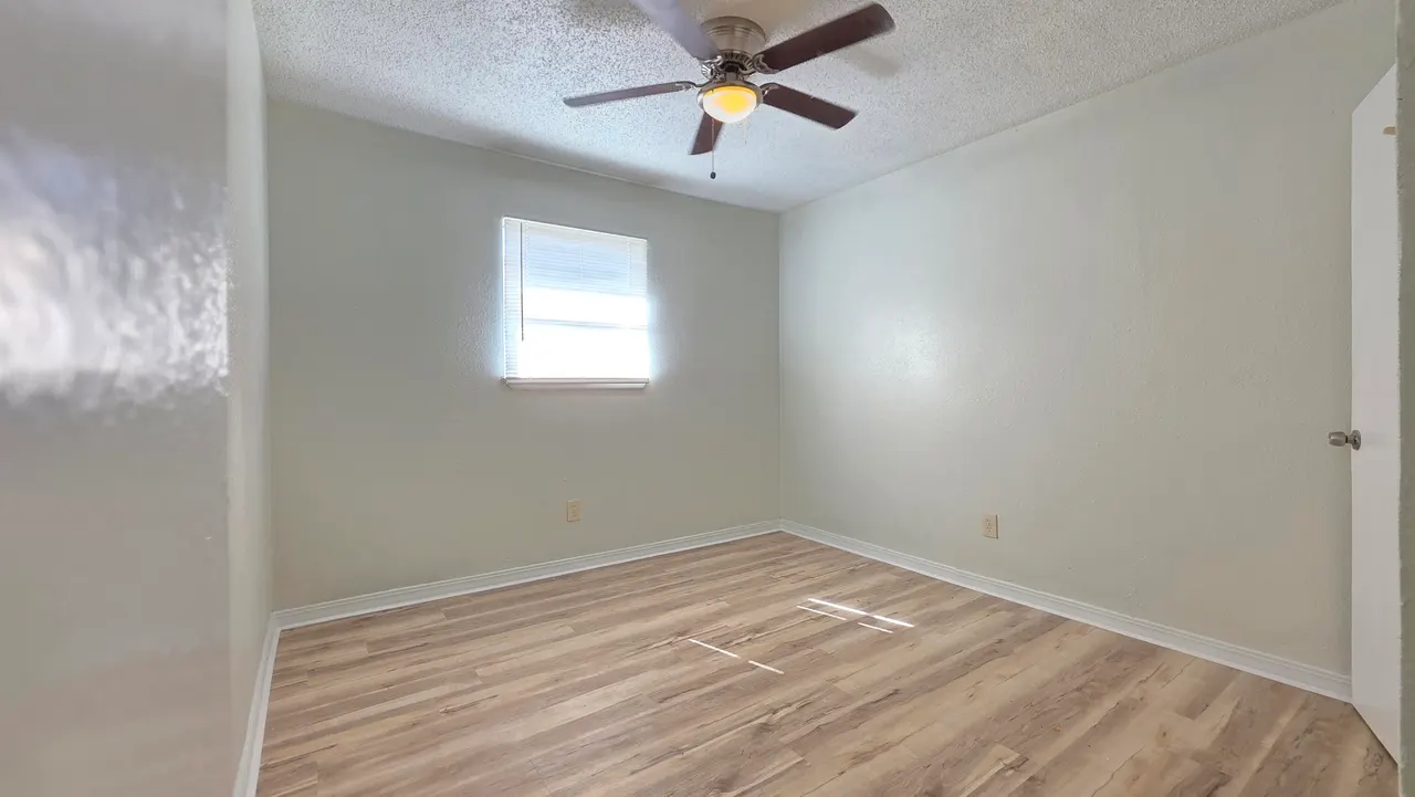 Photo 13 — 2207 15th Street A, Lubbock, TX 79401